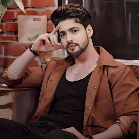 Ariyan Alve⭐⭐⭐